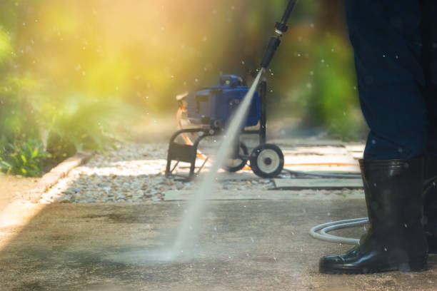 Best Driveway Cleaning and Restoration in Greentown, IN